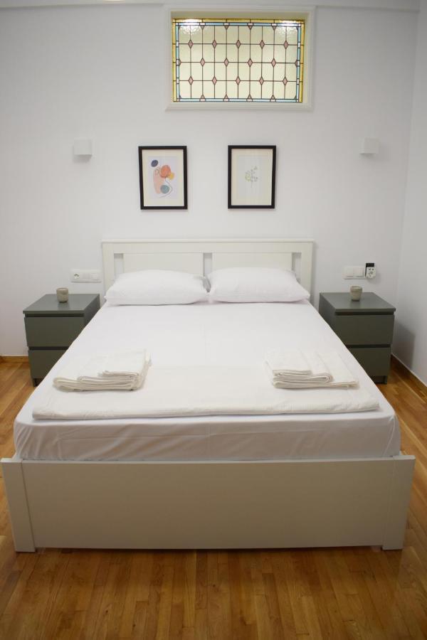 Parthenon Retreat Appartement Athene Buitenkant foto